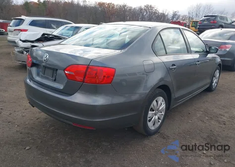 2011 Volkswagen Jetta 2.0L S из США, поврежденный, VIN 3VW2K7AJ7BM022495